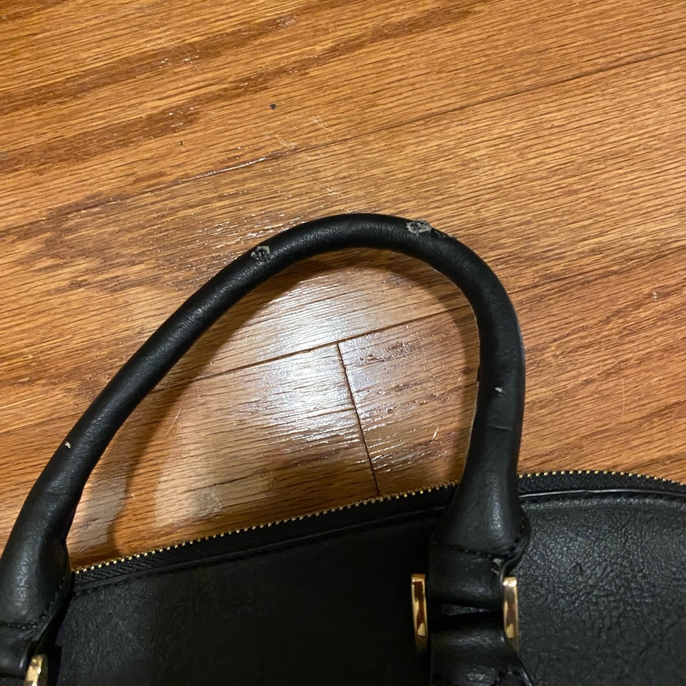 LA TERRE FASHION LIMITED BLACK PURSE - Picture 11 of 11